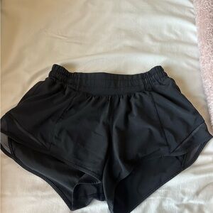 Lululemon black Hotty Hot 2.5 shorts